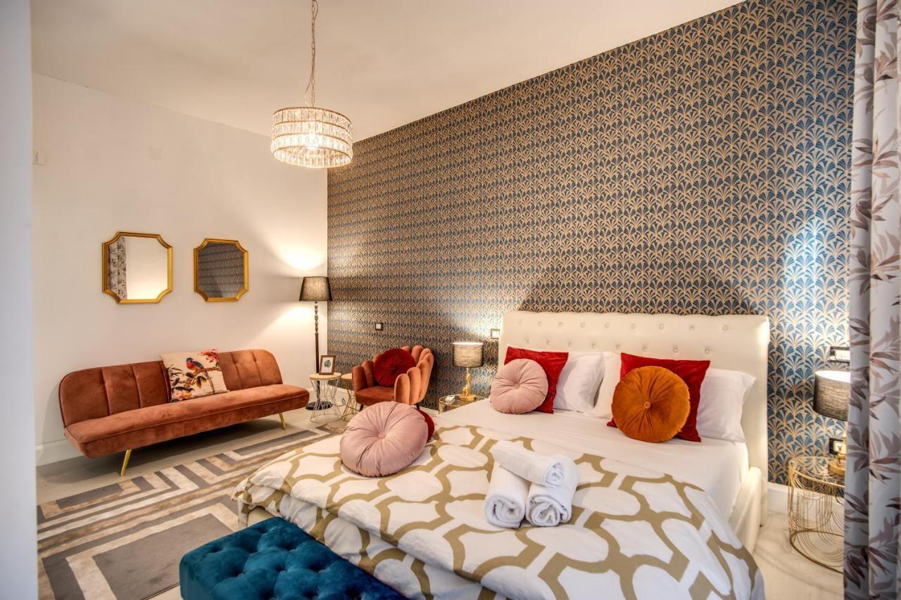 Aweshomeitaly - White Mirrors Apartment Pisa Luaran gambar