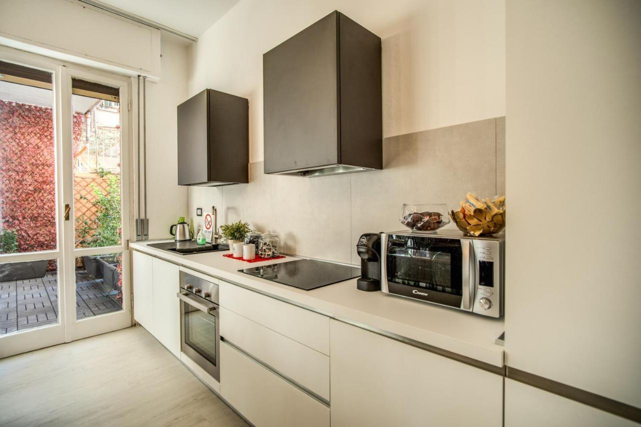 Aweshomeitaly - White Mirrors Apartment Pisa Luaran gambar